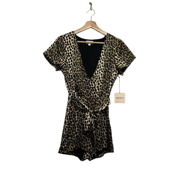 NWT REVOLVE SUPERDOWN Hannah Tie Front Romper Leopard S - Picture 4 of 10
